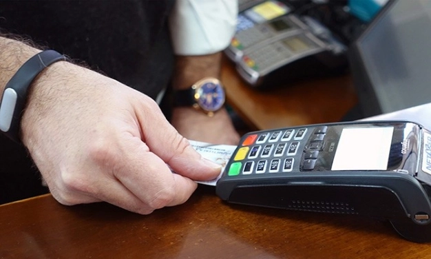 ‘Parayı yemek kartına değil para karta yatıralım’