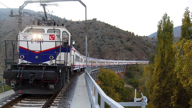 Yurt dışı tedarik sıkıntısı Türkiye'yi lokomotif sahibi yaptı