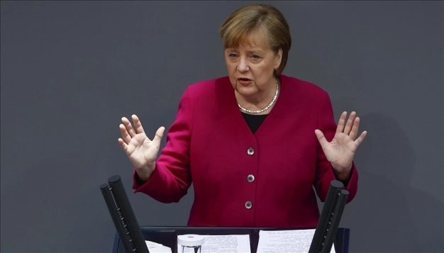 Düşünce kuruluşları Almanya'nın 2021 büyüme tahminini düşürdü