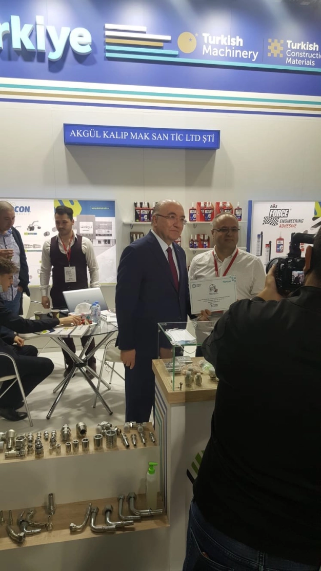 15 ay sonra ilk fiziki katılım