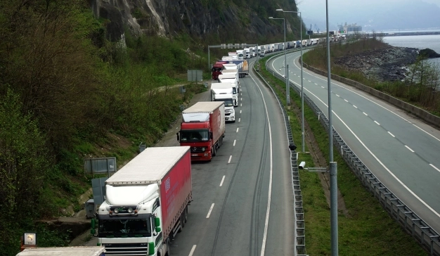 Orta Asya’ya ihracatta transit engel