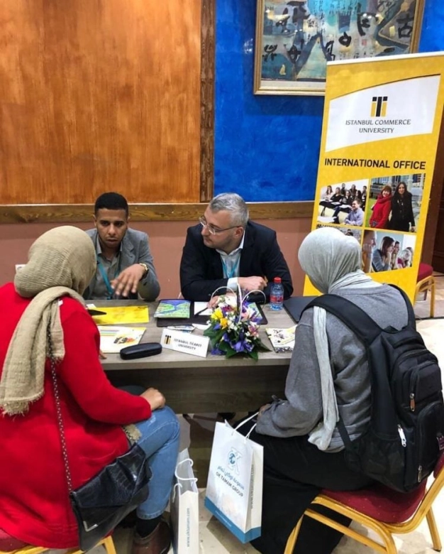 Daimi elçilere burs desteği