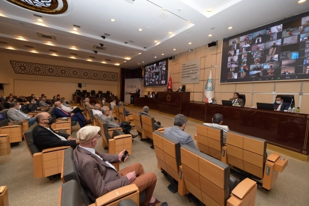 Herkesin kazancı için maske özenle takılmalı aşı mutlaka olunmalı