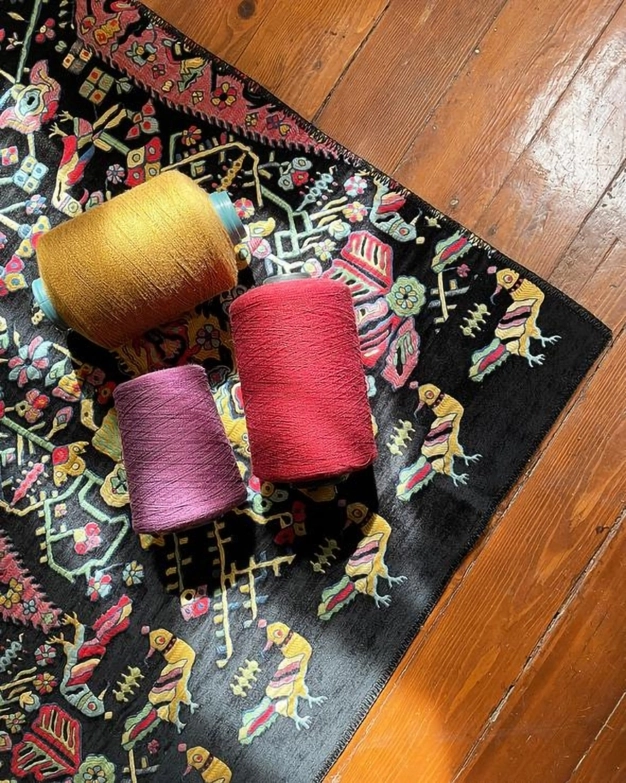 Geleneksel el halısına modern dokunuş