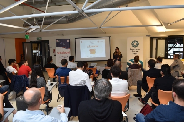 Ek formasyonla Üniversiteli, iş dünyasına entegre edilmeli