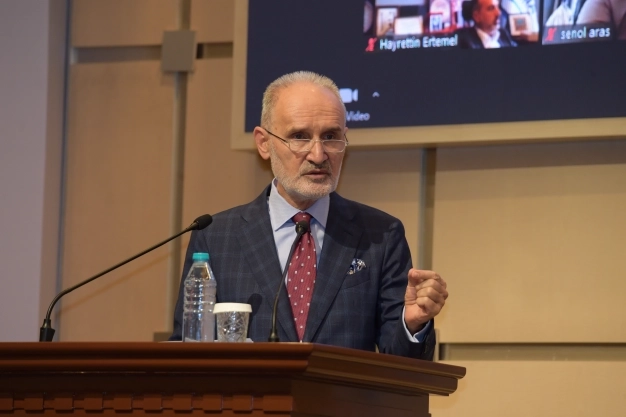 Karbon vergisi ödemek yerine yeşil sanayiye yatırım yapalım