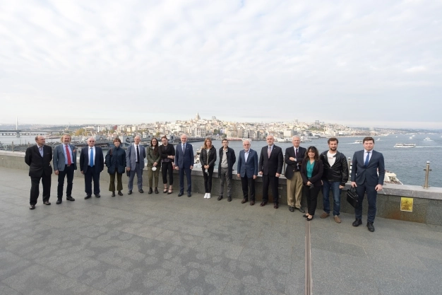 Ortaklığa yakışır güncelleme şart