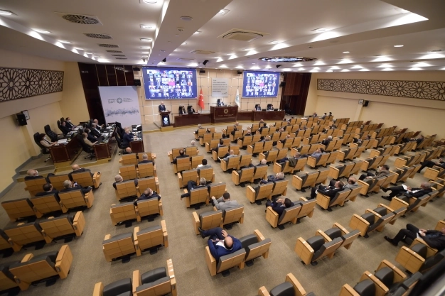 Türkiye’nin yakaladığı avantajı kalıcı yapma fırsatı kaçırılmasın