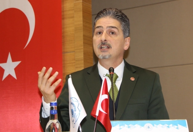 İhracata yeni motto: İçeride rakip dışarıda refik