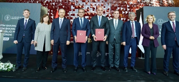 Turizmin gençleri ‘sahada’ yetişecek