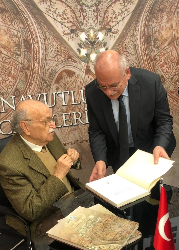 Arnavutluk’ta kitap diplomasisi