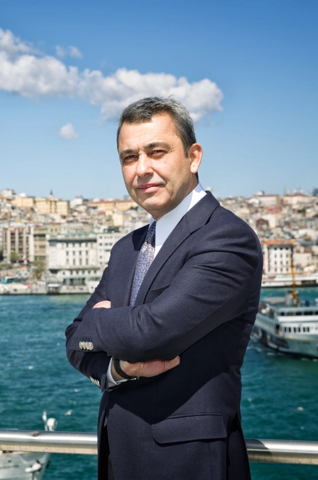 Türkiye yol ayrımında yeni bir döneme geçilmeli