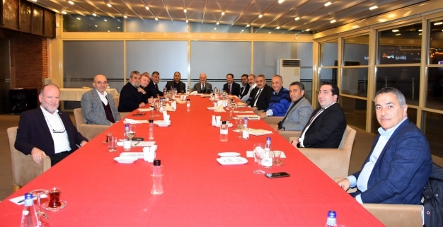 Otomotivde veri bankası gündemde