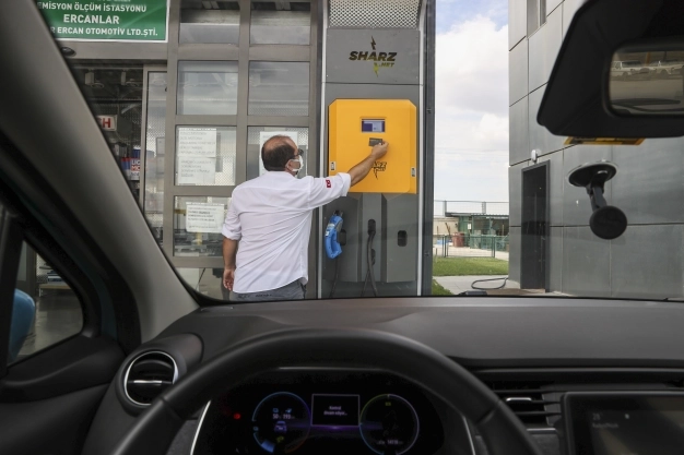 Elektrikli araçlar için şarj istasyonu artıyor