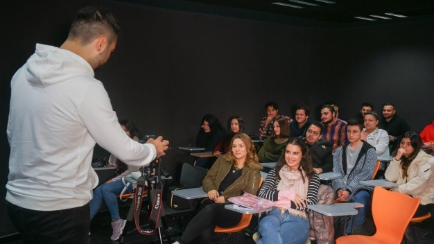 Lisansüstü eğitimde başvurular sürüyor