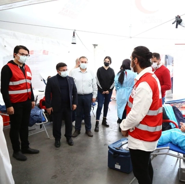 Sosyal sorumluluk projelerinde de öncü