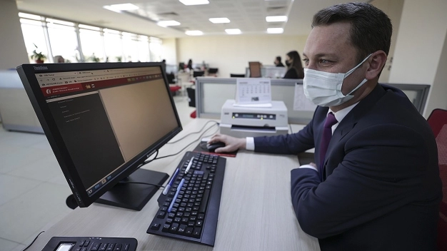 'Büyük mükelleflere özel vergi dairesi' modeli uygulanmaya başlandı