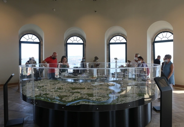 Enjoying the cultural routes festival-style