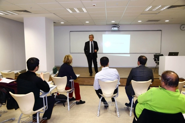 Career opportunities in postgraduate programs