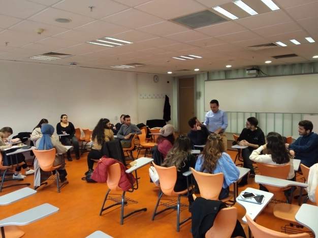 Öğrencilerin kariyer danışmanı KAMER