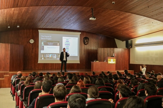 Öğrencilerin kariyer danışmanı KAMER