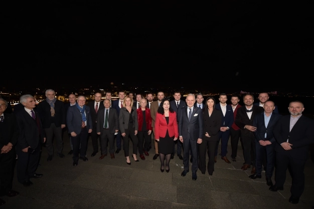 Hem ticarette hem yatırımda birlikte kazanacağız