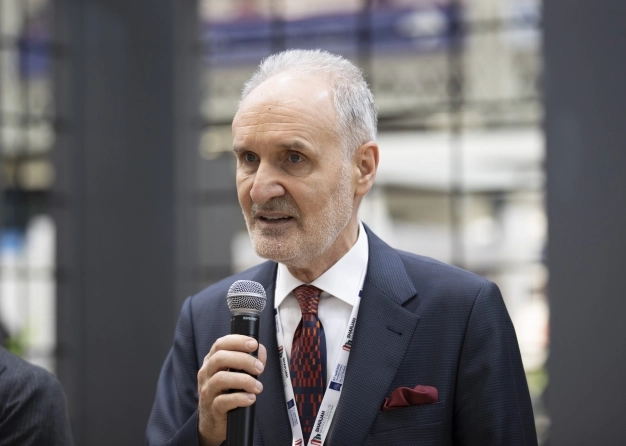 Londra Kitap Fuarı'nda Türkiye standı büyük ilgi görüyor