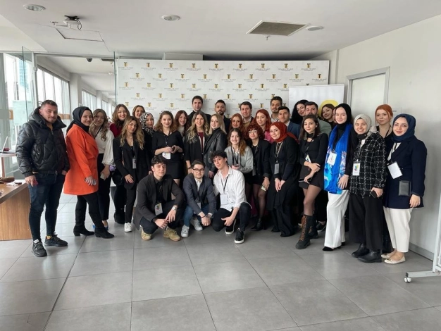 Girişimcilik zirvesine yoğun ilgi