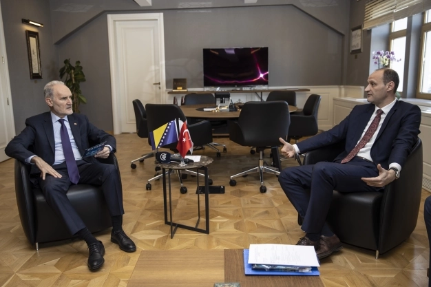 Bosna Bank International yöneticileri, Saraybosna İş Forumu öncesi İTO'yu ziyaret etti