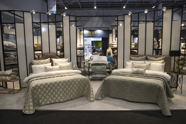 HOMETEX Ev Tekstili ve Aksesuarları Fuarı, İstanbul'da kapılarını açtı