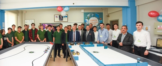 İTO’nun hamiliğinde ana elemanlar yetişiyor