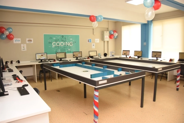 İTO’nun hamiliğinde ana elemanlar yetişiyor