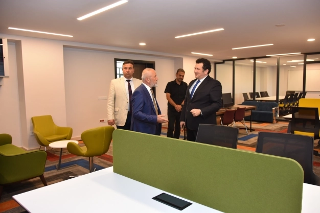 İTO’nun hamiliğinde ana elemanlar yetişiyor