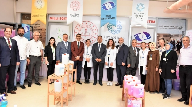 Meslek liseliler geleceğe projelerle hazırlanıyor