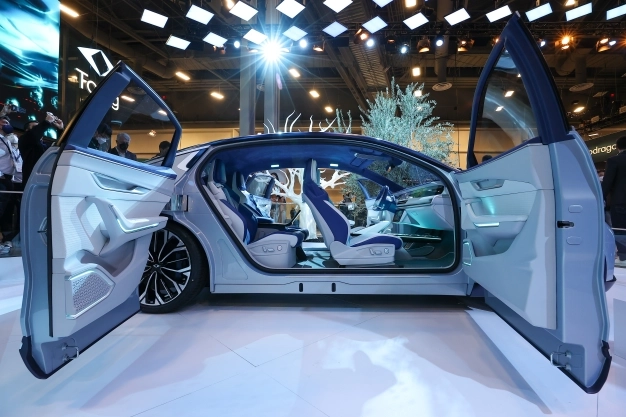 Togg, 30 dakikalık şarjla yola hazır