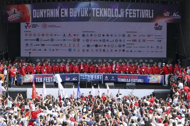 Çip ­tasarımcıları da TEKNOFEST’te yarıştı