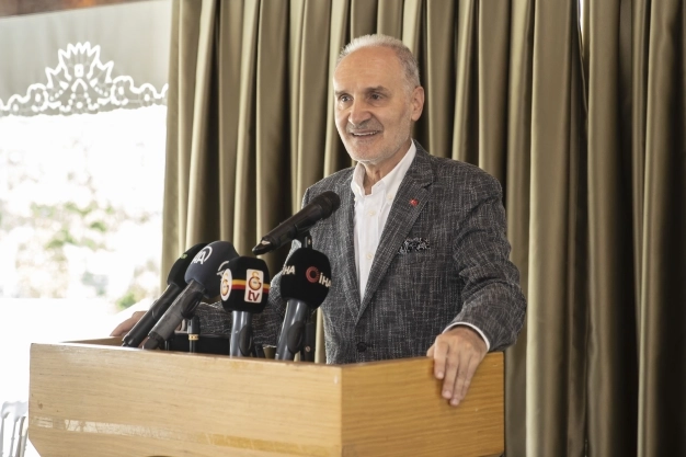 Galatasaray Kulübü Başkanı Özbek, İTO üyeleriyle kahvaltıda bir araya geldi