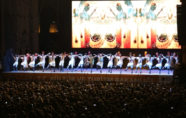 Ekimde kültür hasadı başlıyor