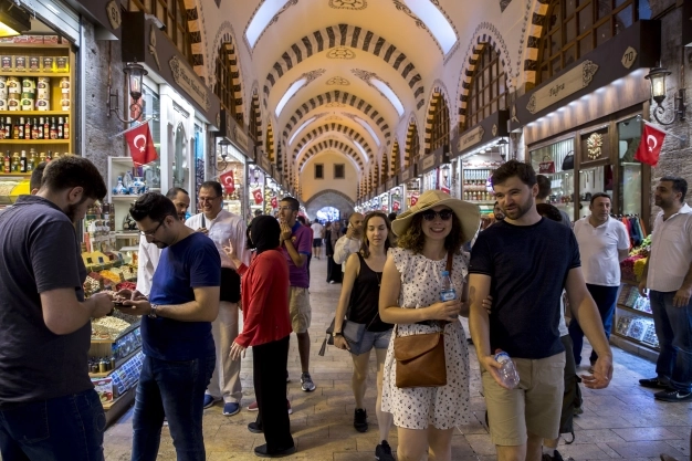 Turizmde ziyaretçi arttı hedef büyüdü