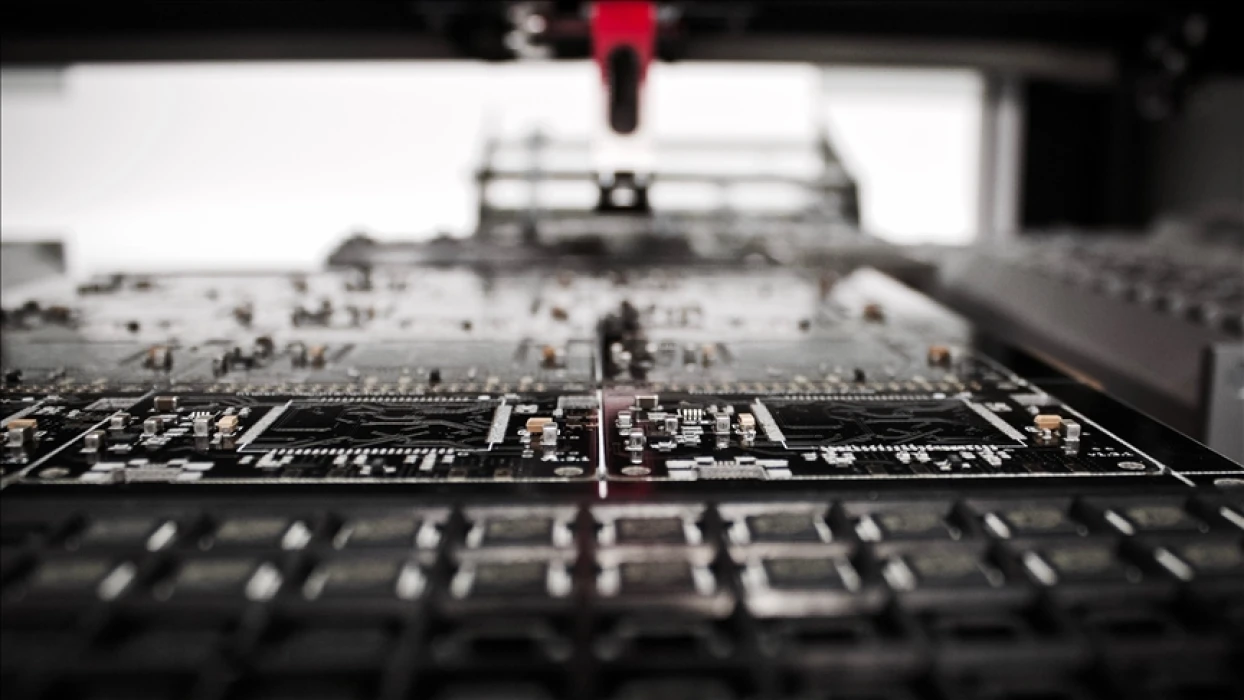 Bilim insanları bunu da yaptı! Sadece birkaç atom kalınlığında metal levhalar üretildi