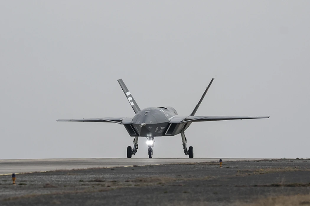 Bayraktar KIZILELMA testleri bir bir geçiyor! Rekor sürede gökyüzüyle buluştu